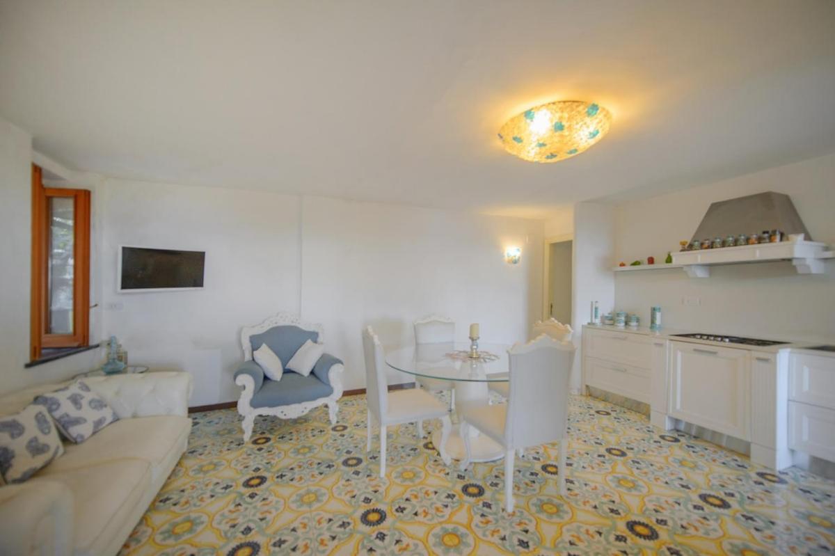Villa Amalu Capri Piscina E Giardino Екстериор снимка