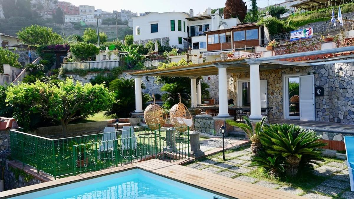 Villa Amalu Capri Piscina E Giardino Екстериор снимка