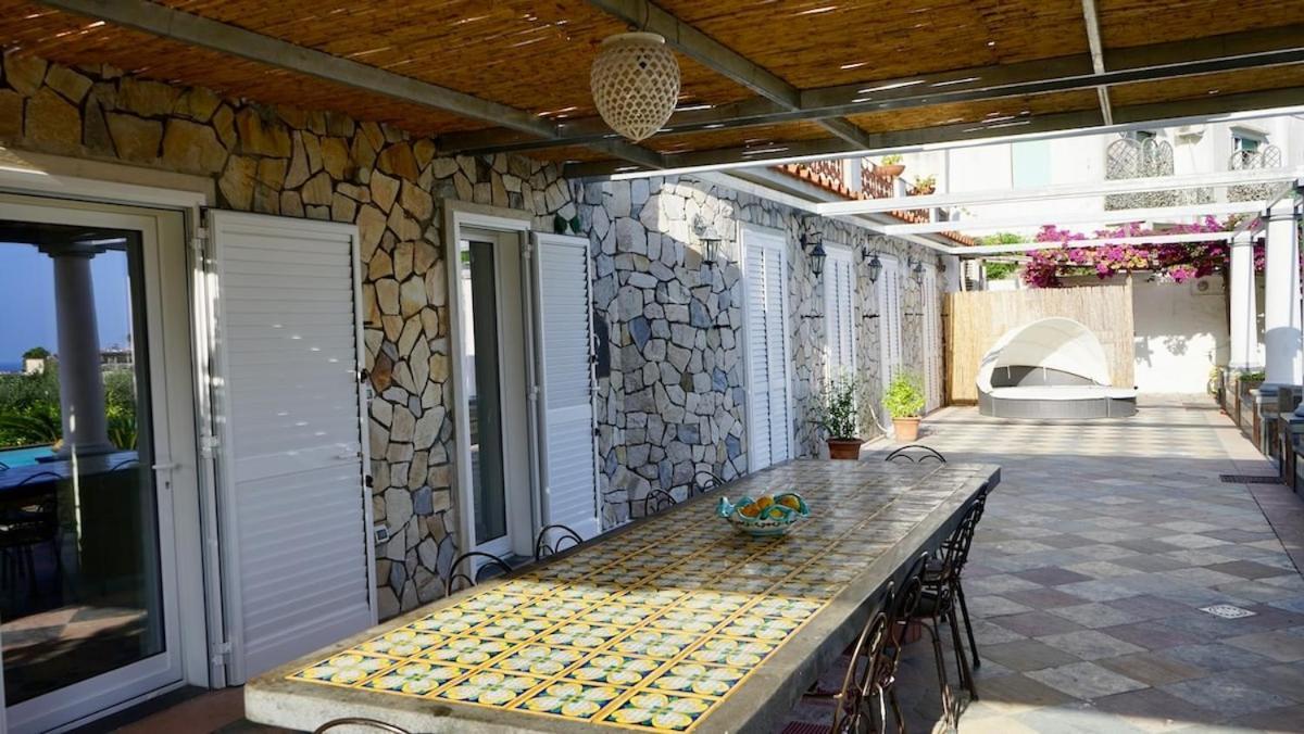 Villa Amalu Capri Piscina E Giardino Екстериор снимка